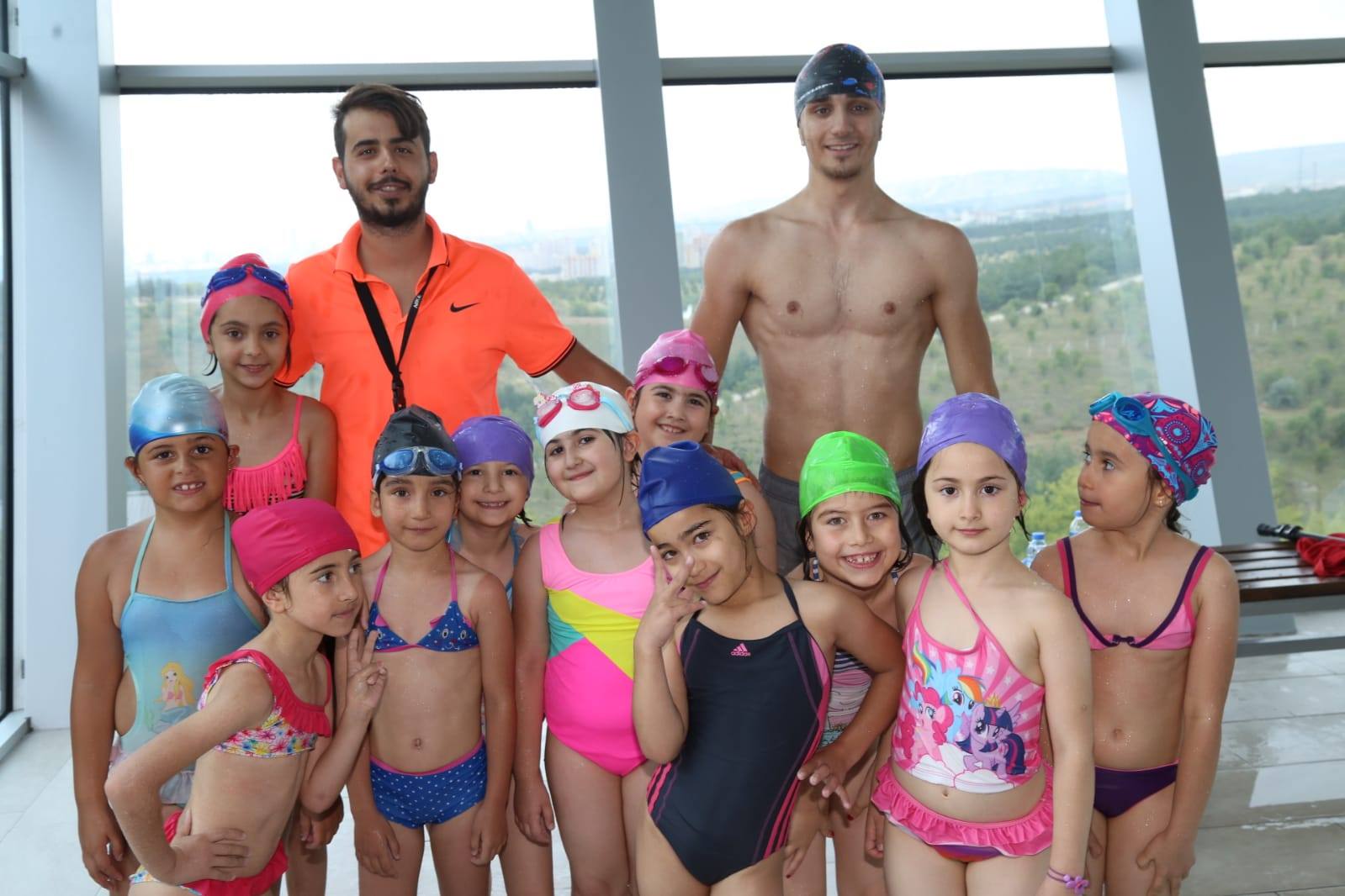 2017-2018 Sezonu Batıkent Şube YAZ Yüzme Okulu - Turgut Özakman Yüzme Havuzu